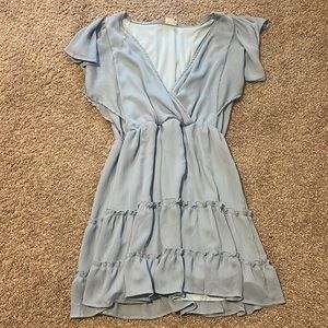 Flutter sleeve boutique dress | Medium | Gently Used